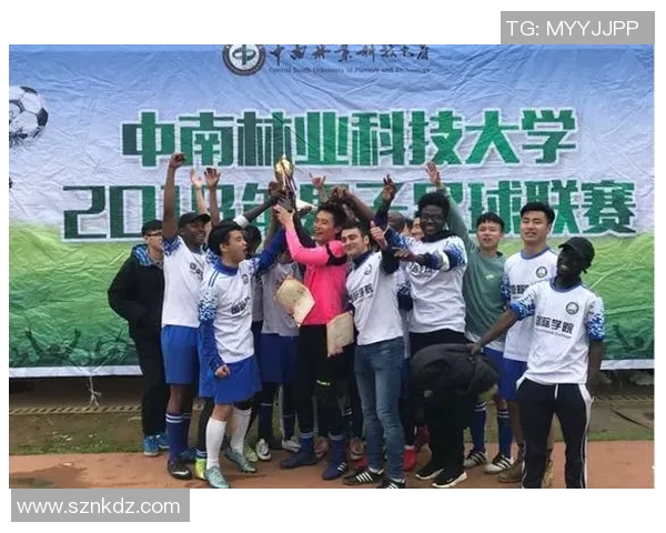 重庆足球队在冠军赛中的意识表现分析与反思